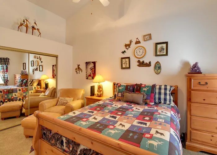 Scenic Deck + Horse Corral: Ferienhaus *