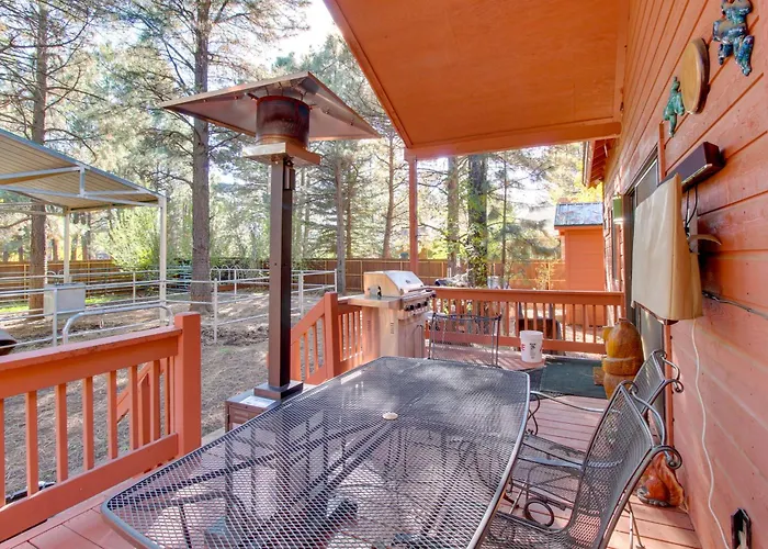 Scenic Deck + Horse Corral: Ferienhaus